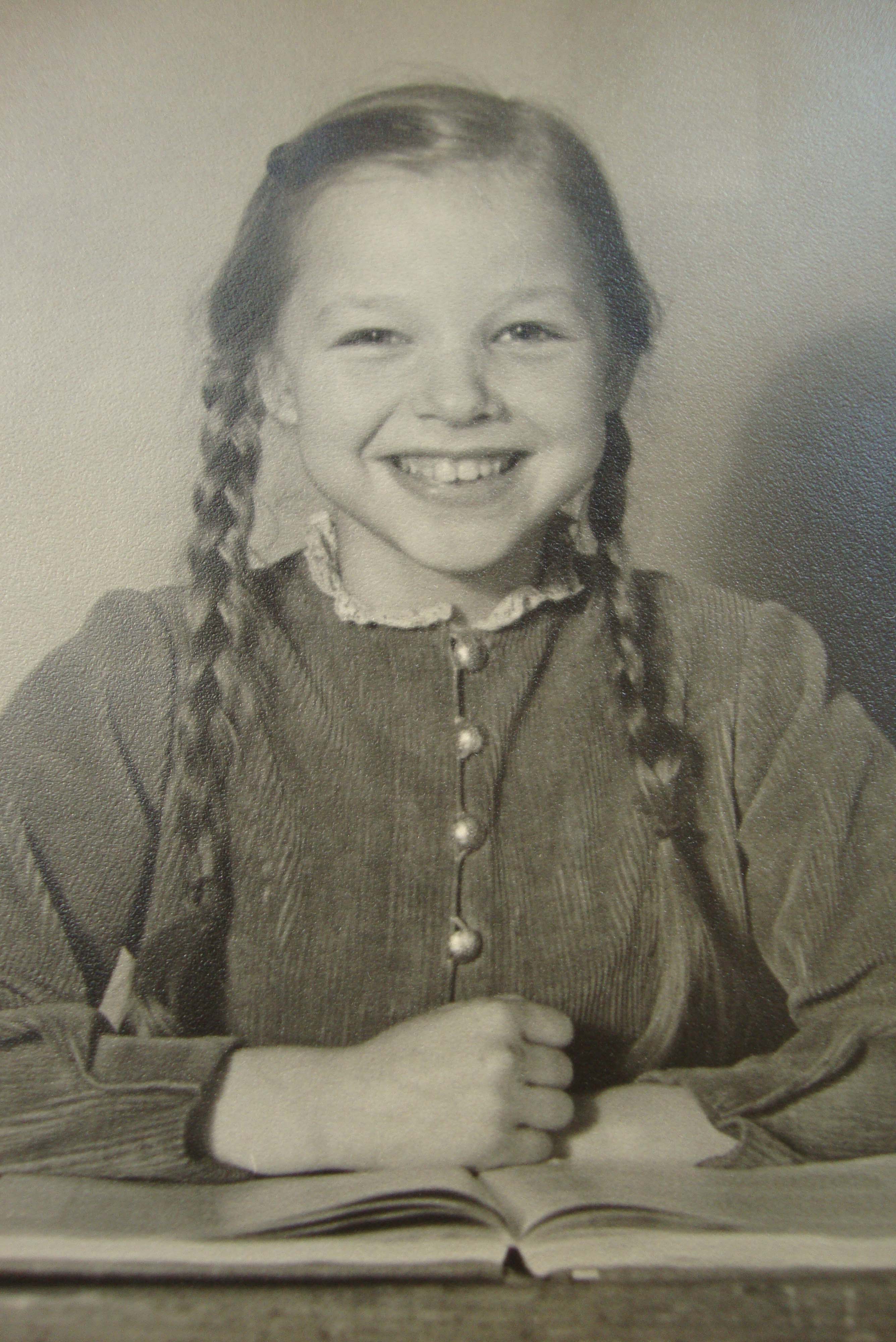 Anita Eichholz mit 8 Jahren